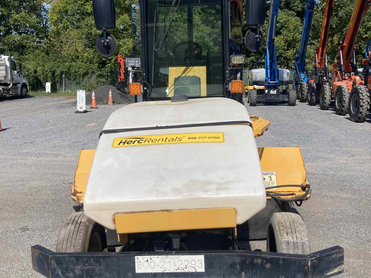 2018 LayMor SweepMaster 450-ST