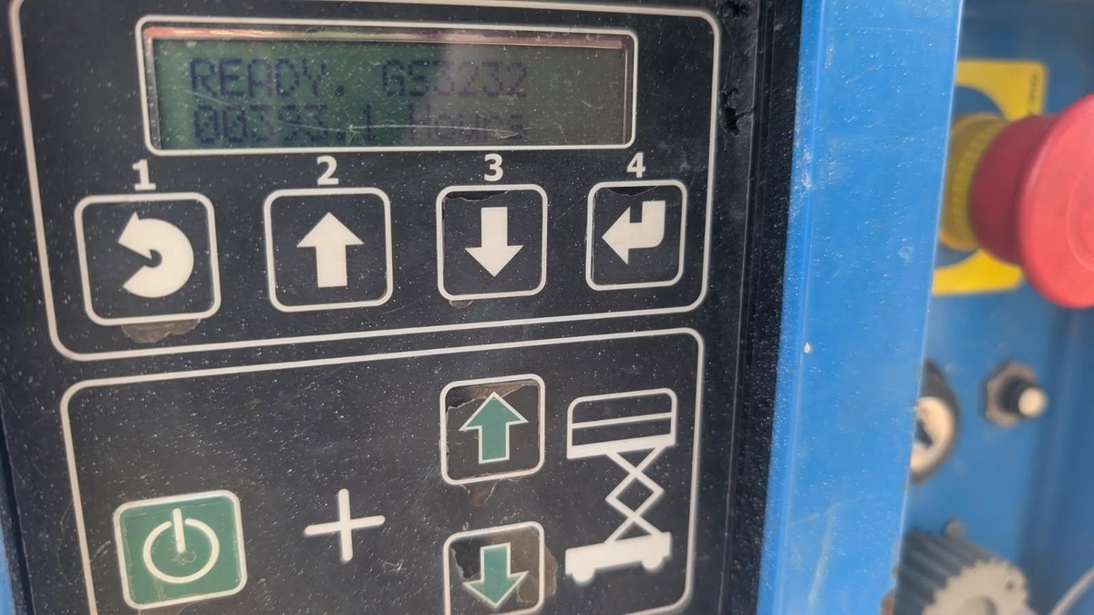 2019 Genie GS-3232-5