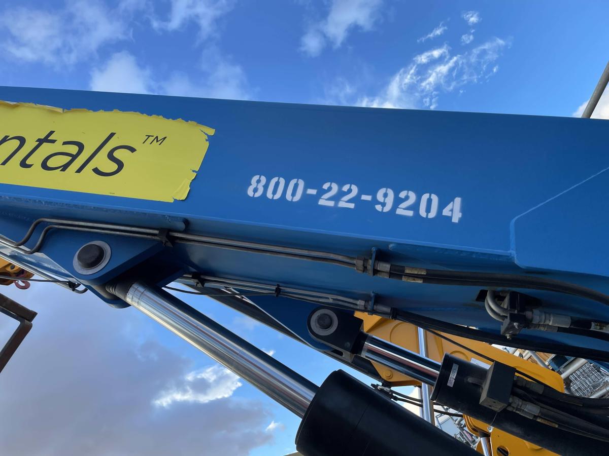 2018 Genie GTH 844