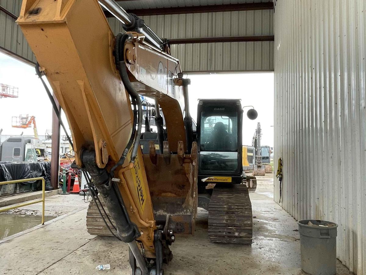 2020 Case CX210D
