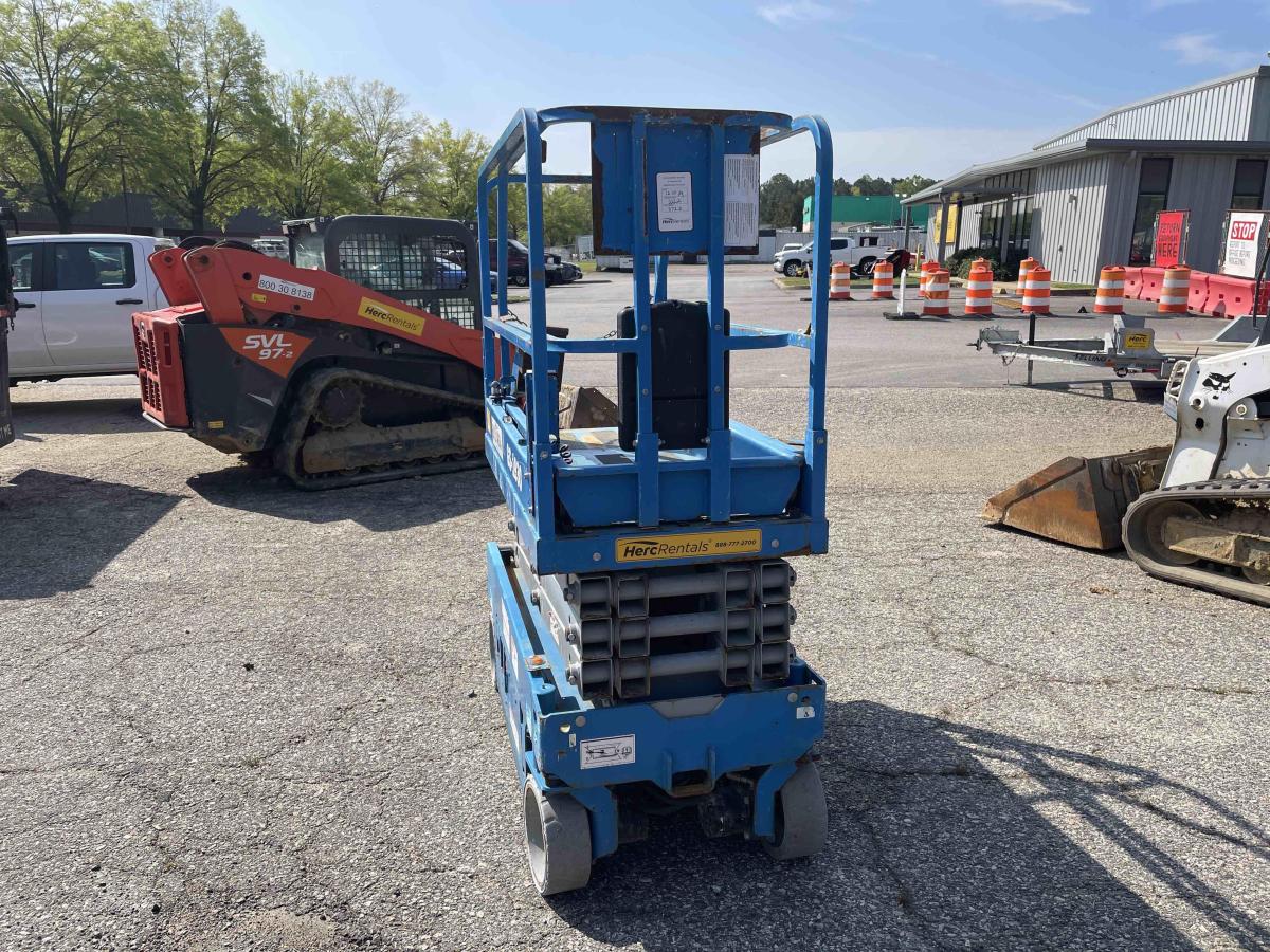 2018 Genie GS-1930-4