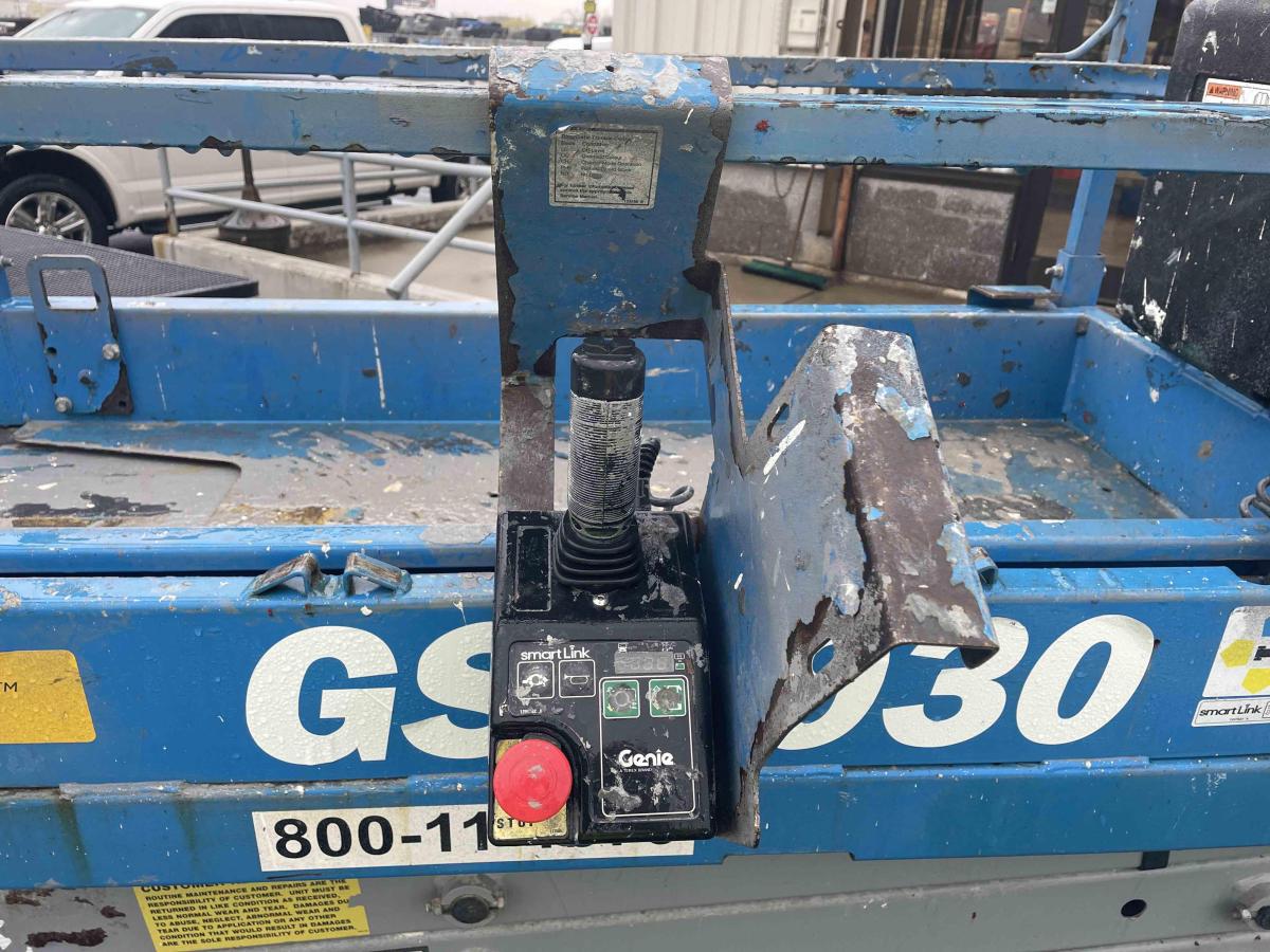 2016 Genie GS-1930