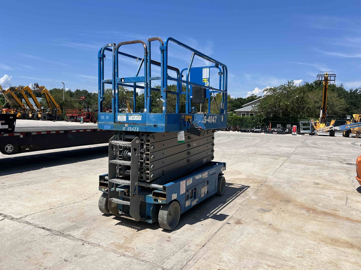 2016 Genie GS-4047-2