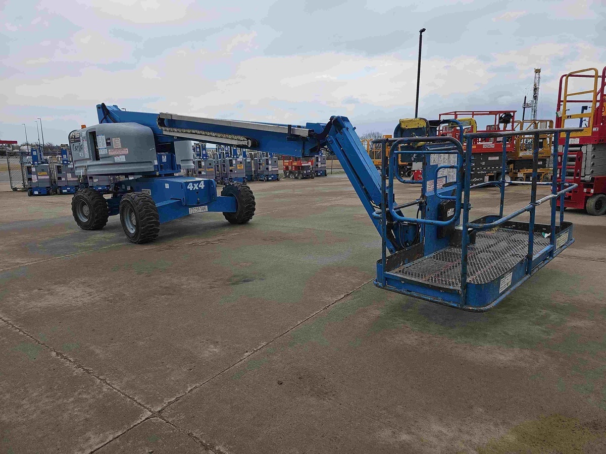 2018 Genie S-45-4