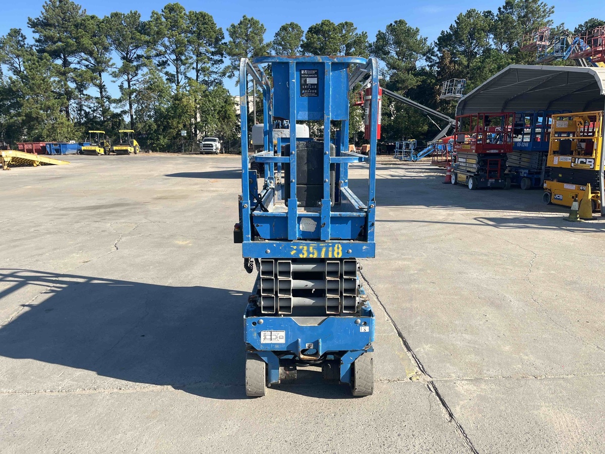 2018 Genie GS-1930-4