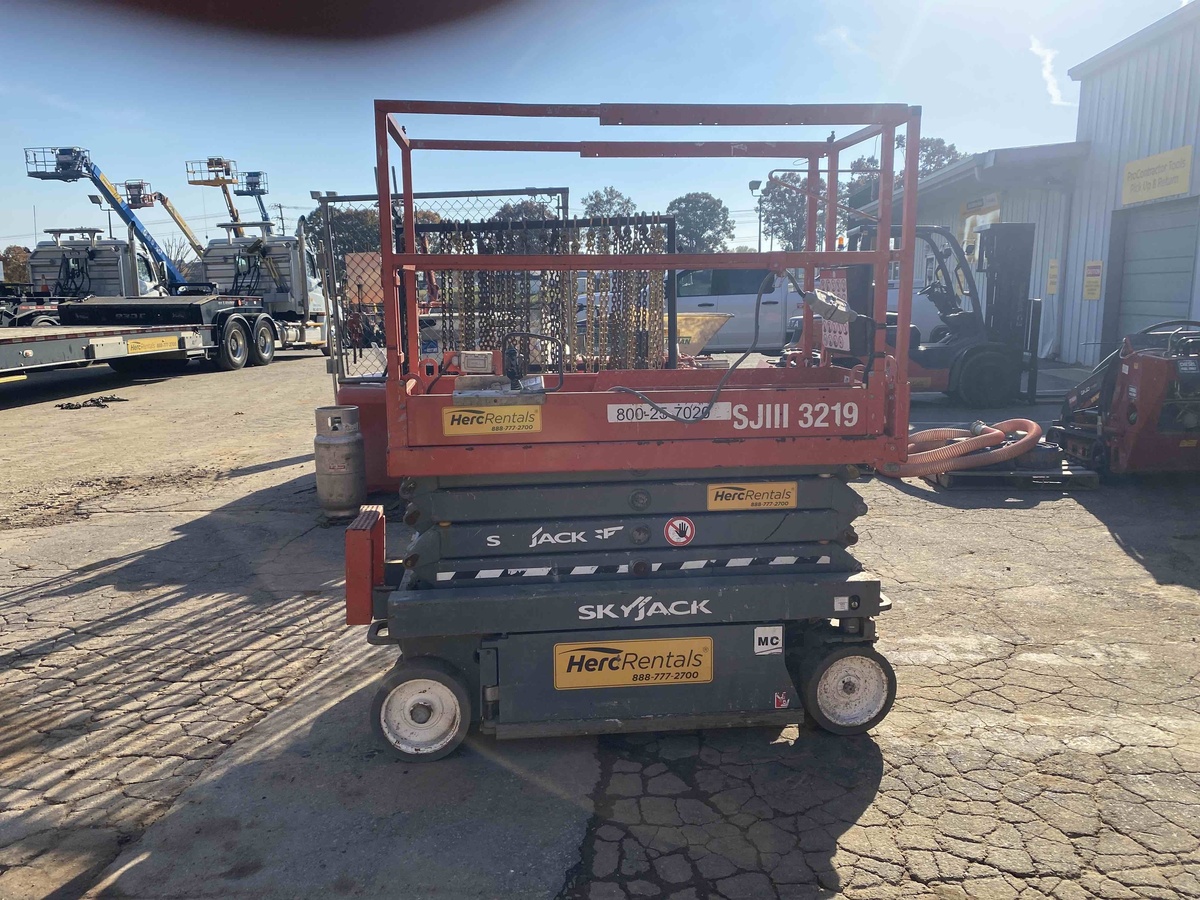 2019 Skyjack SJ3219-2