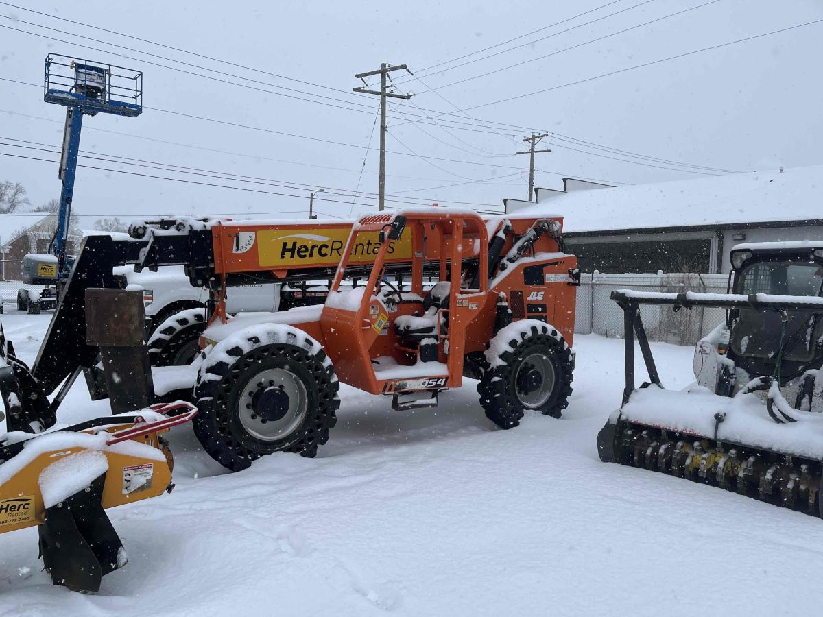 2018 SkyTrak 10054