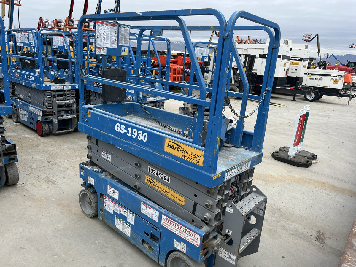 2018 Genie GS-1930-4