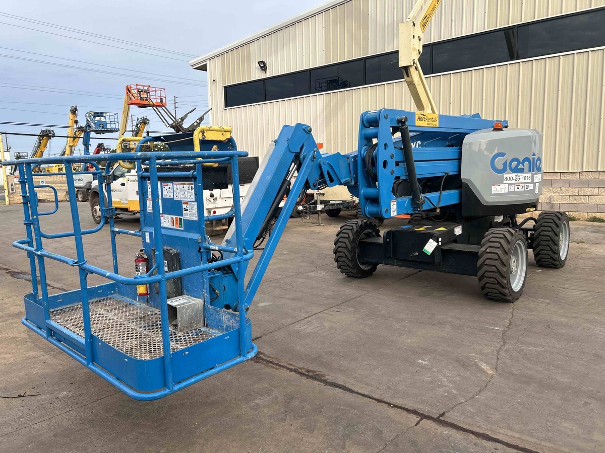 2019 Genie Z45XC-4