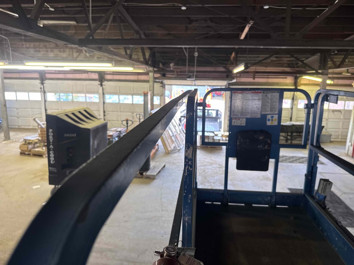 2017 Genie GS-4047-11