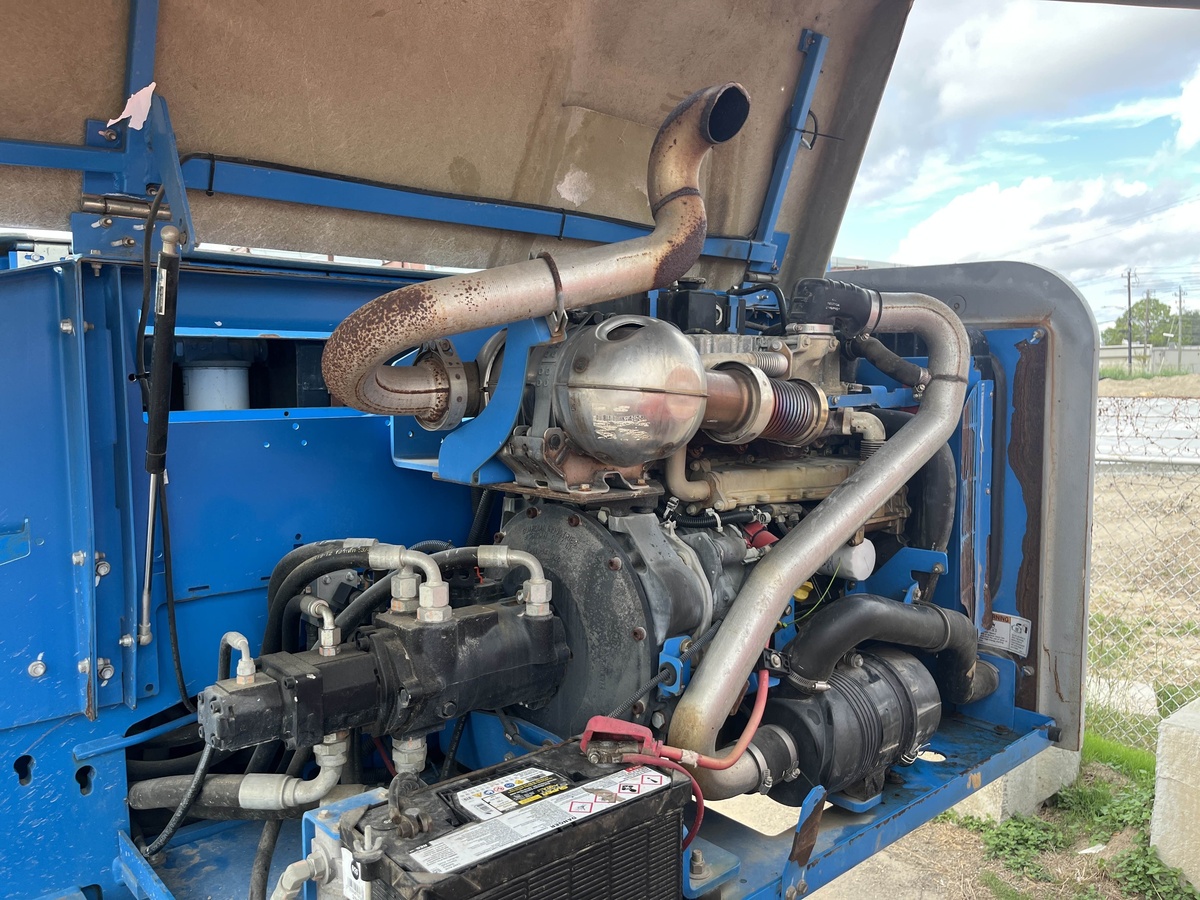 2017 Genie S-40-2