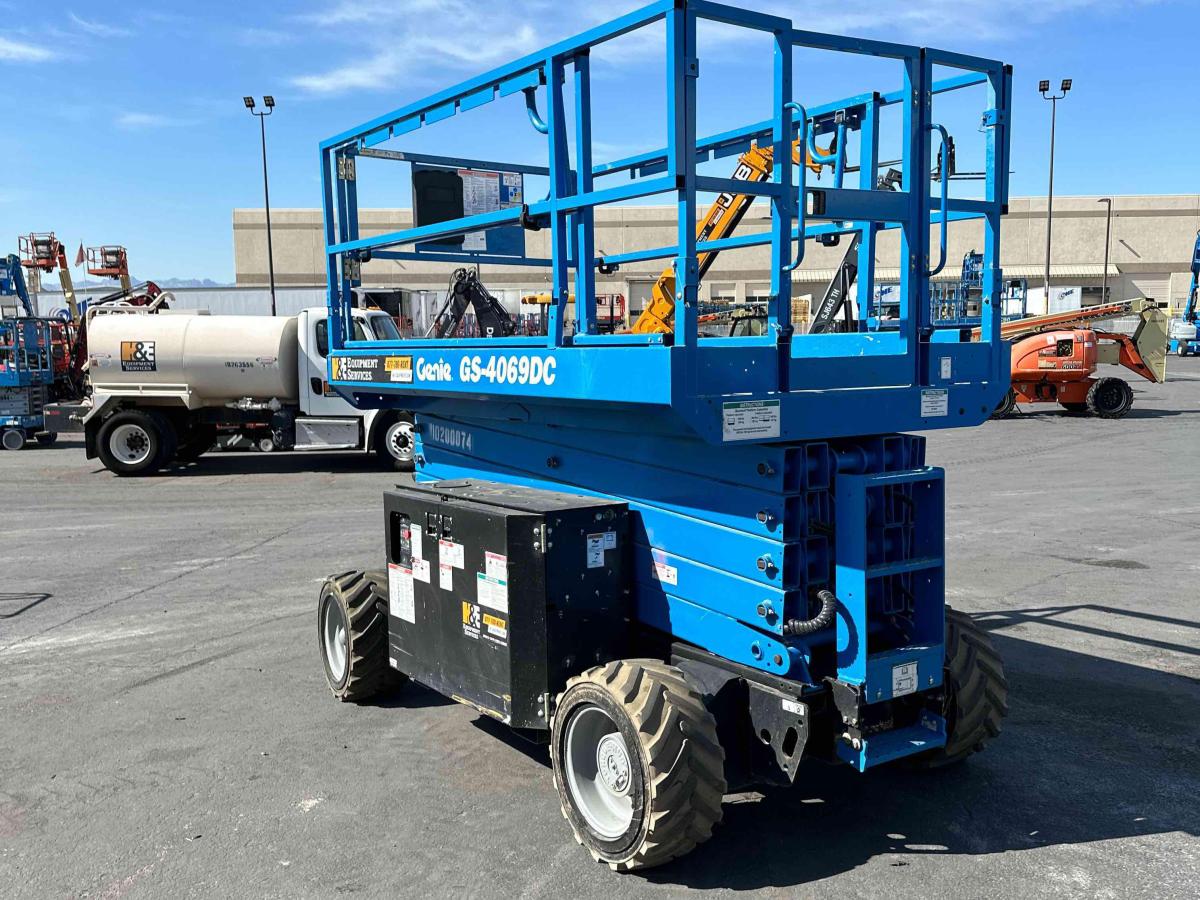 2016 Genie GS-4069 DC