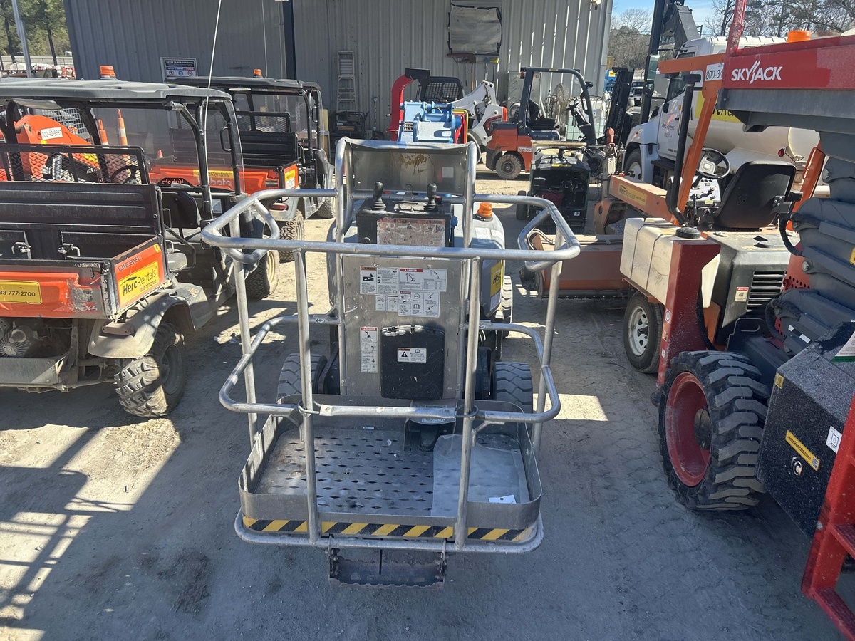 2017 Genie Z-33/18-5