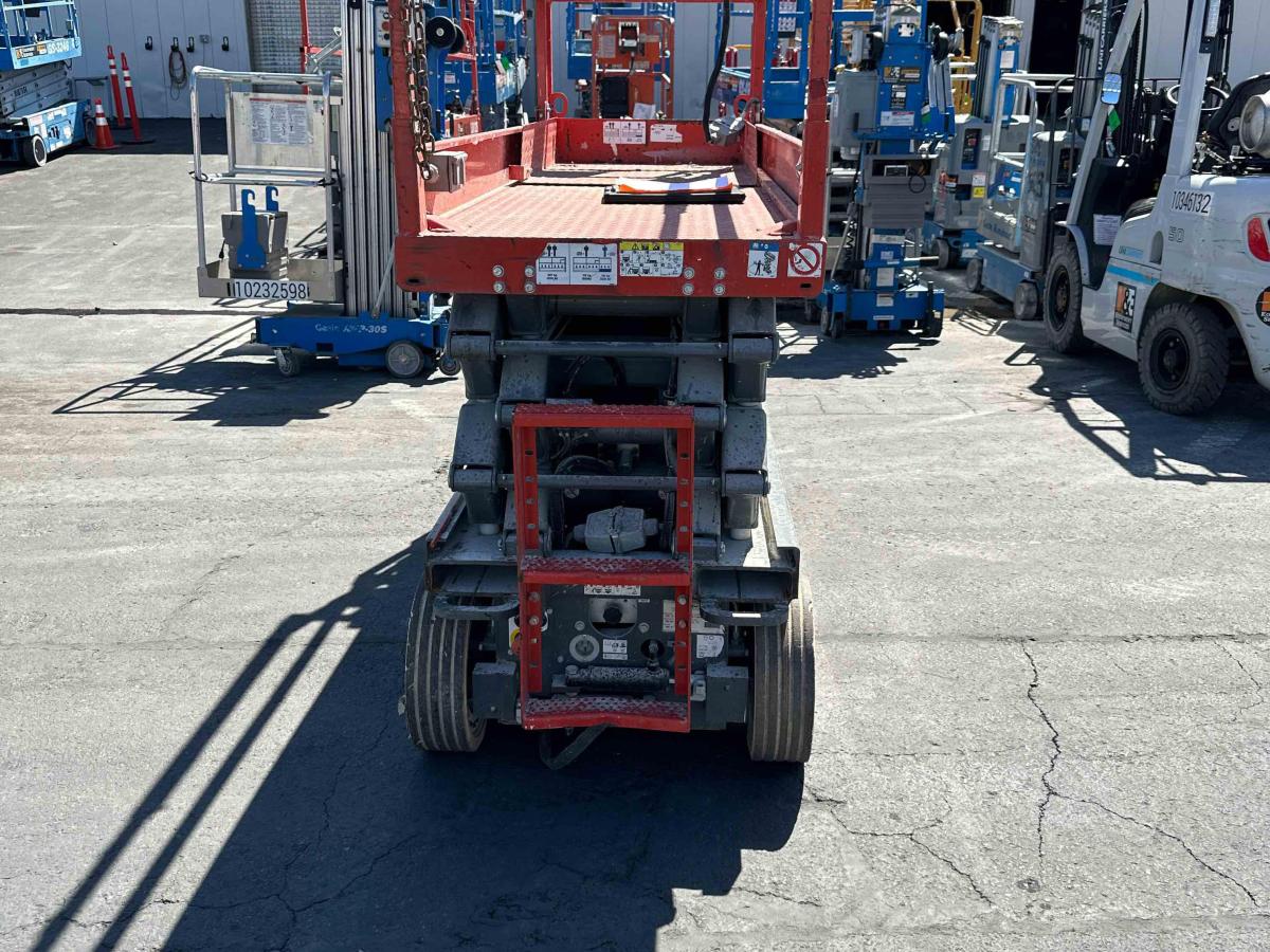2016 Skyjack SJ3226