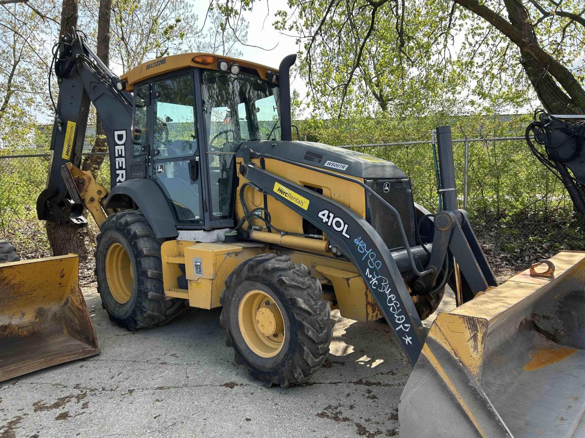 2018 John Deere 410L