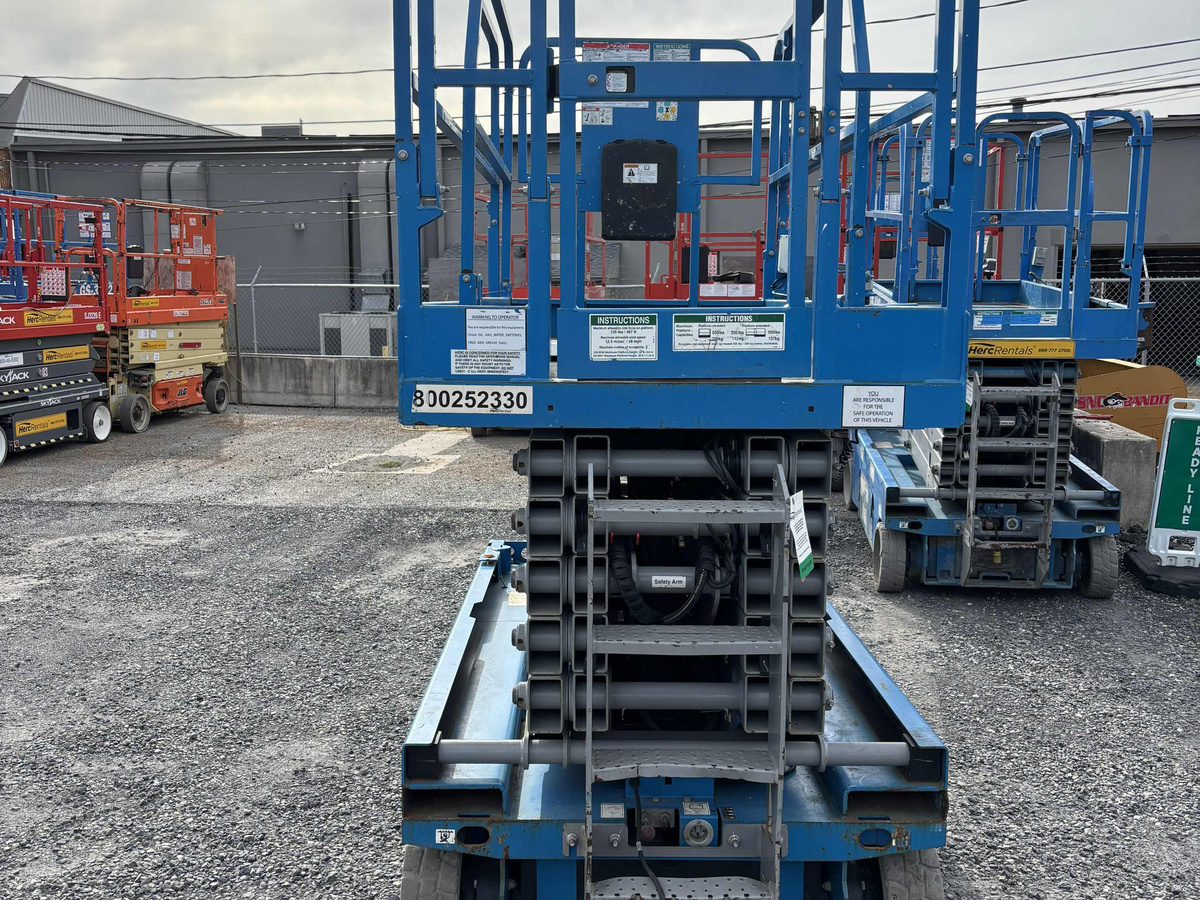 2019 Genie GS-4047-2