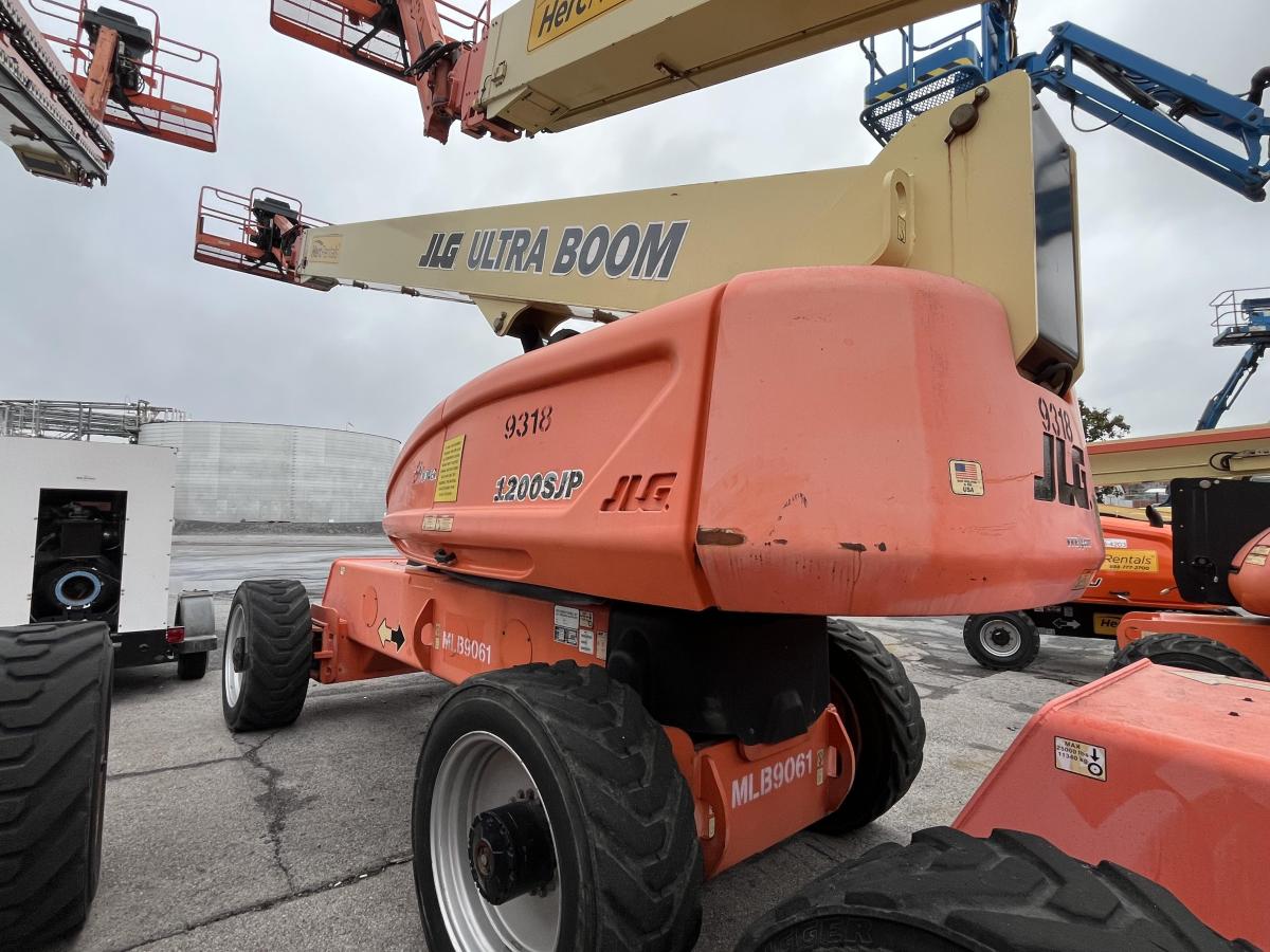 2006 JLG 1200SJP
