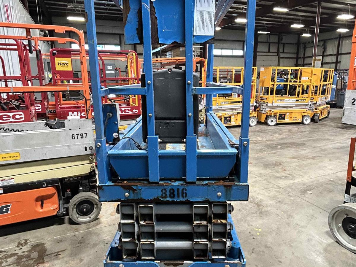 2017 Genie GS-1930