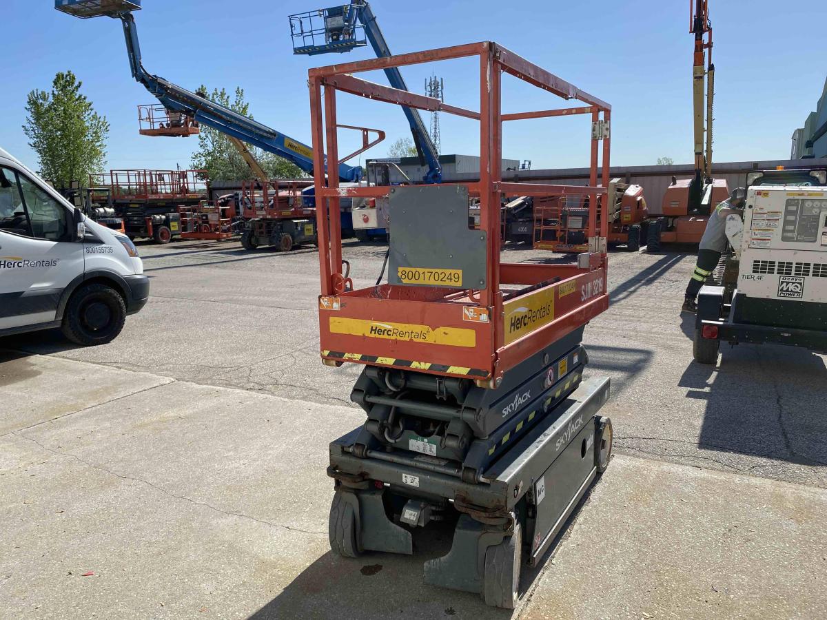 2017 Skyjack SJ3219-3