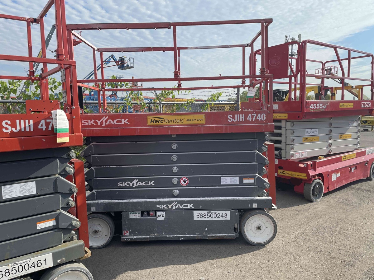 2018 Skyjack SJ4740-1