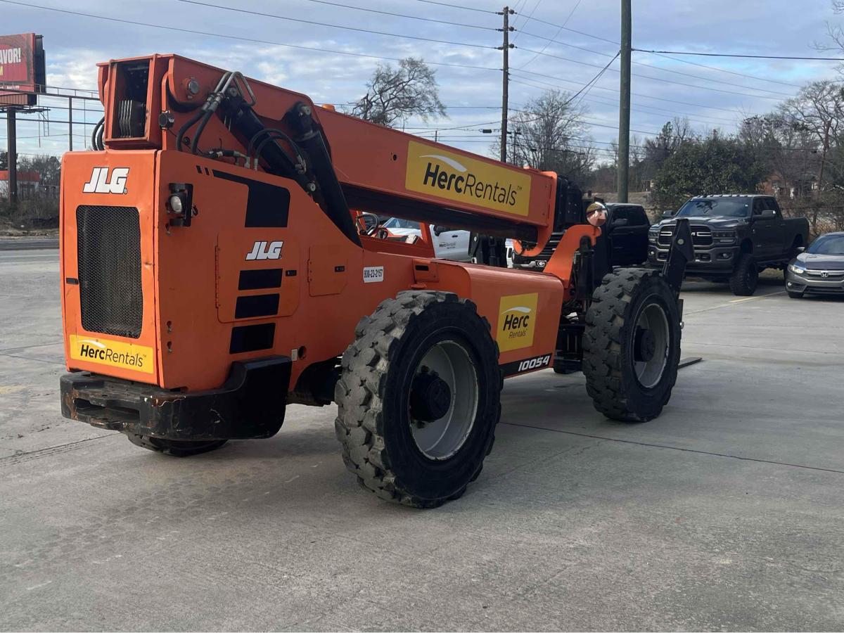 2018 SkyTrak 10054