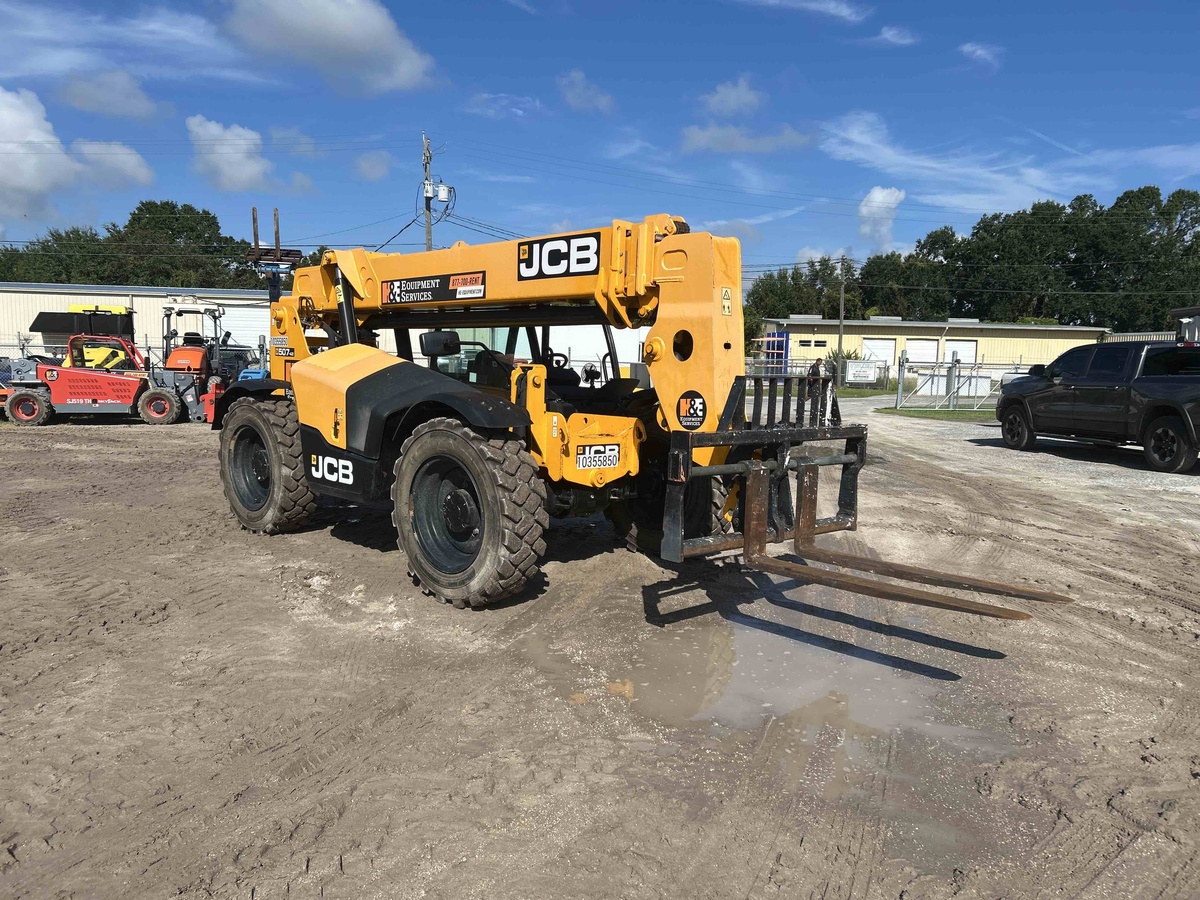 2022 JCB 507-42-2