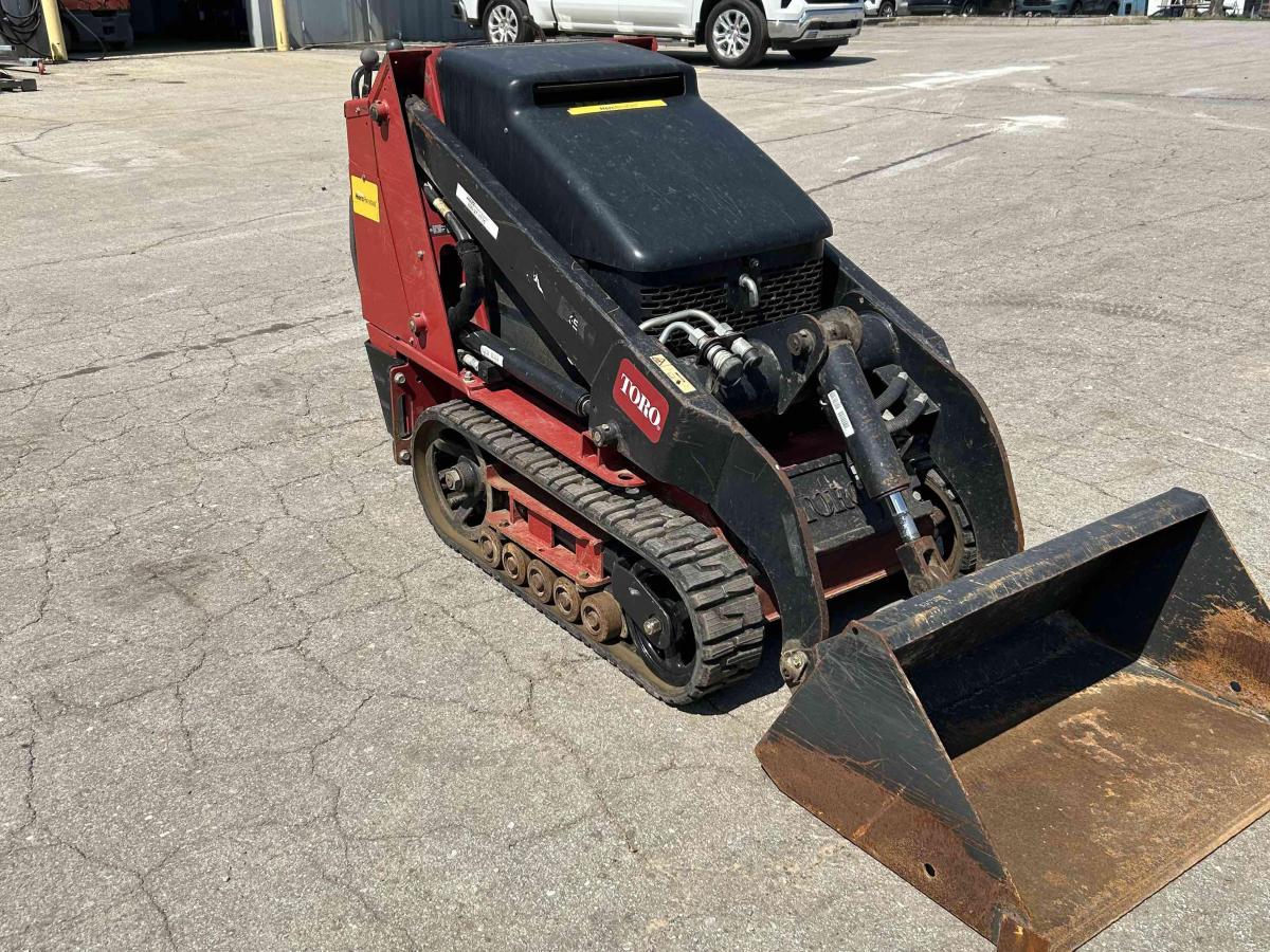 2020 Toro DINGO TX525N