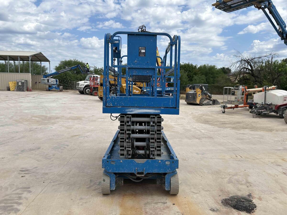 2017 Genie GS-4047-5