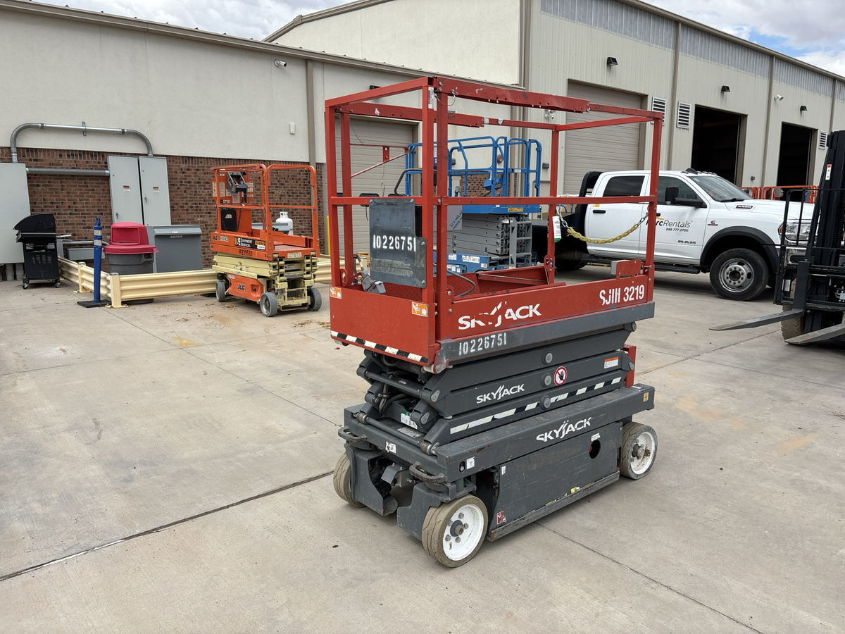 2017 Skyjack SJ3219-3