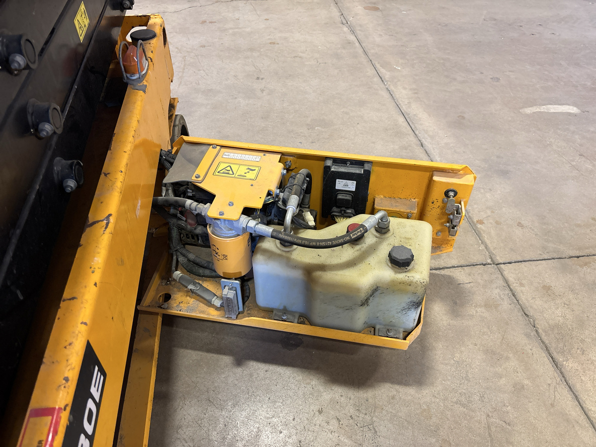 2023 JCB S1930E-5