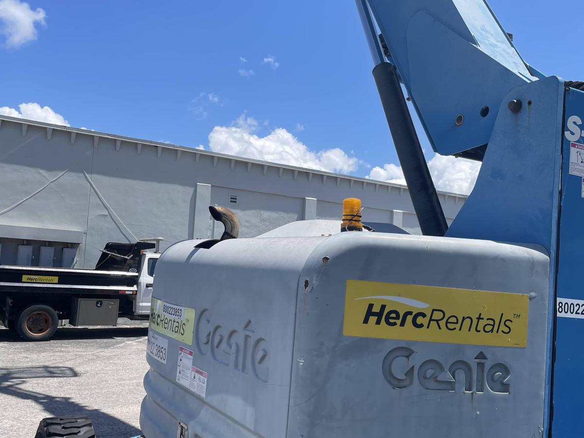 2018 Genie S-45