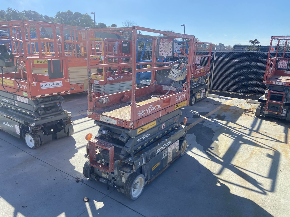 2015 Skyjack SJ3219-4