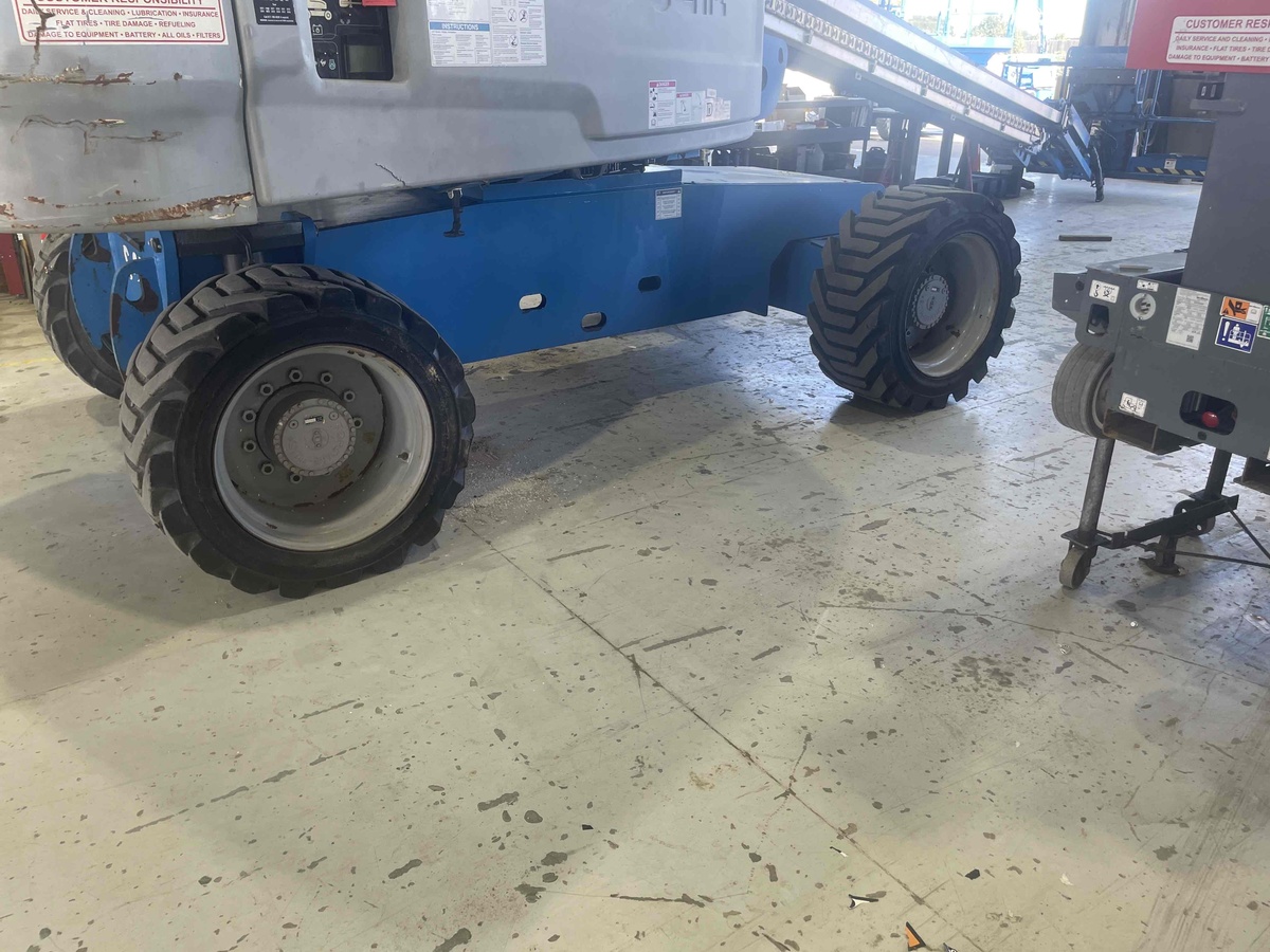 2016 Genie S-85-2