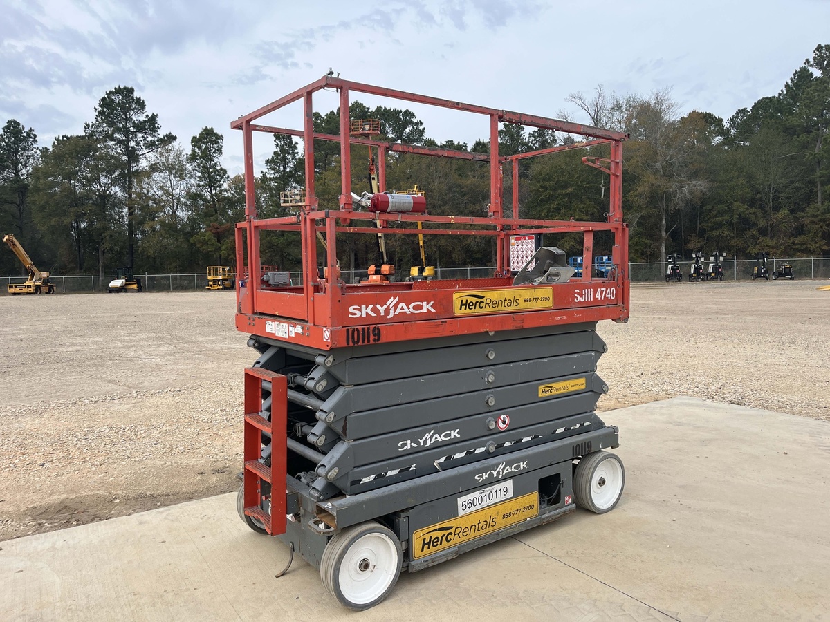 2019 Skyjack SJ4740