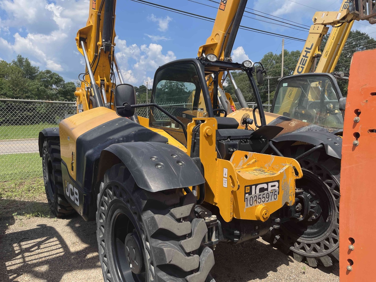 2022 JCB 509-42