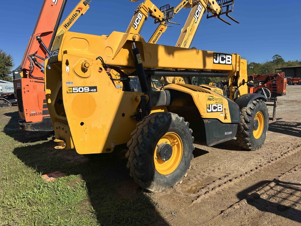 2018 JCB 509-42-4