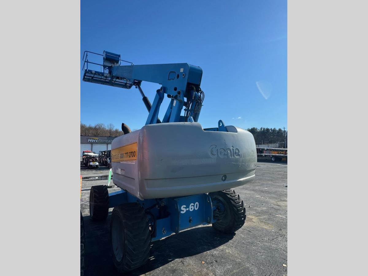 2012 Genie S-60X