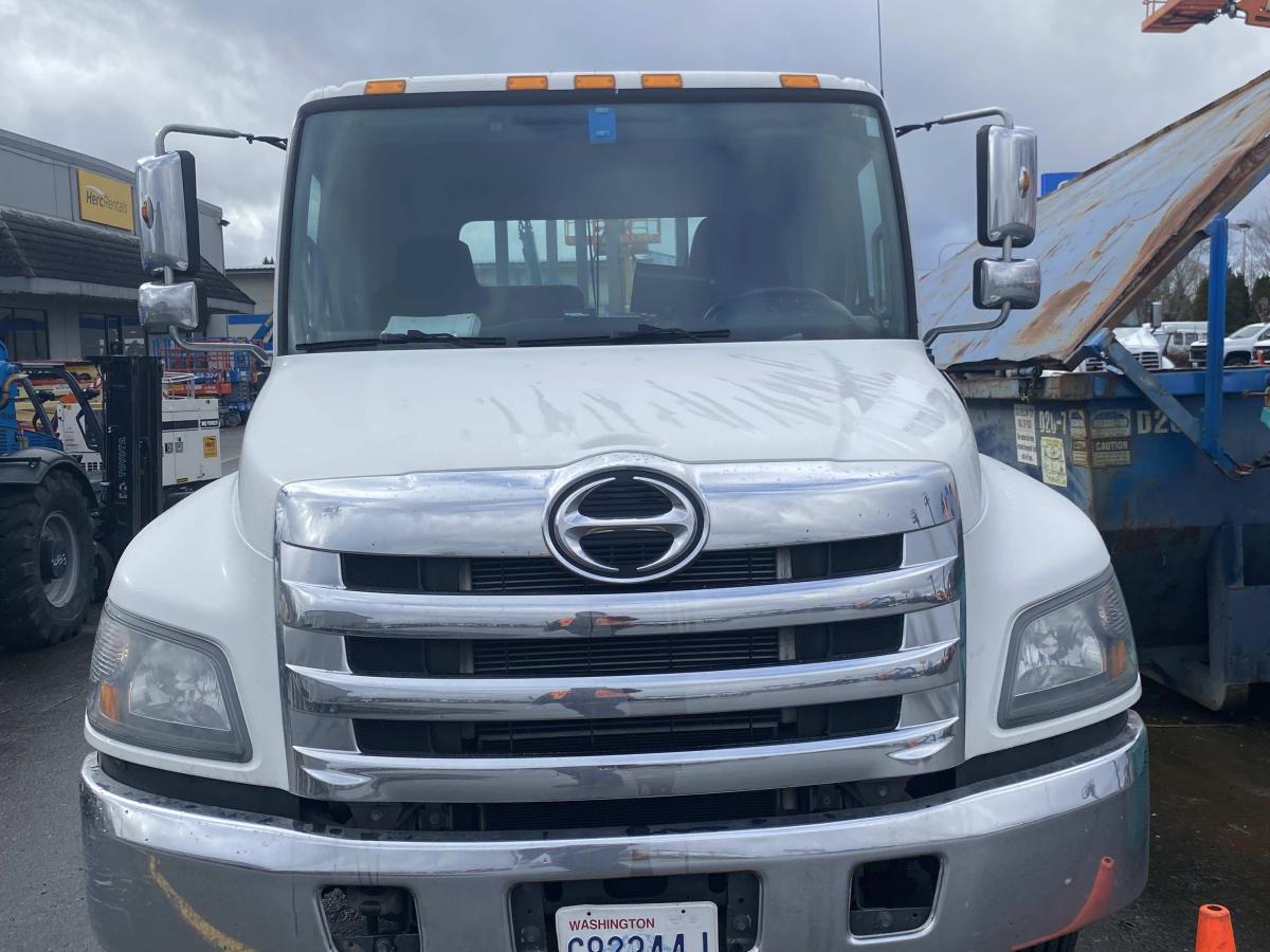 2017 Hino 258-9