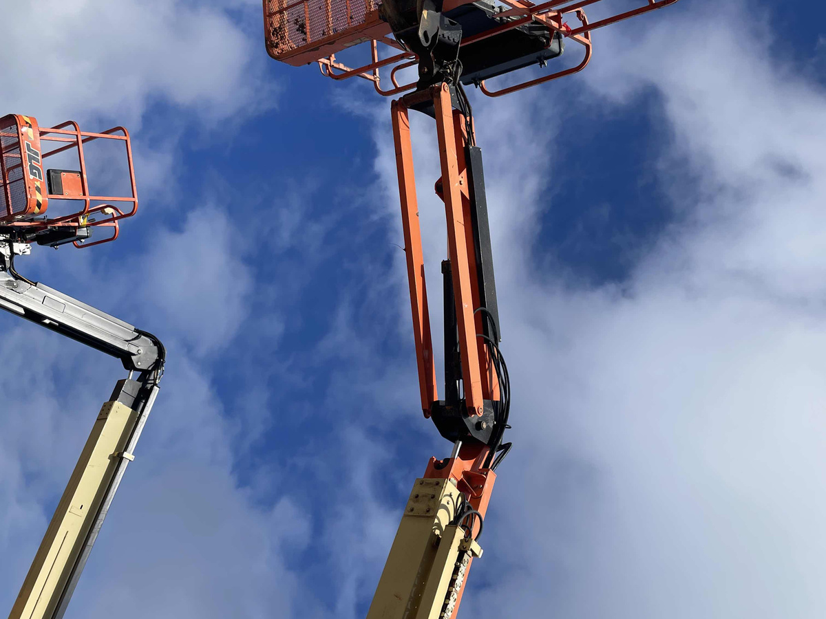 2018 JLG 460SJ-4