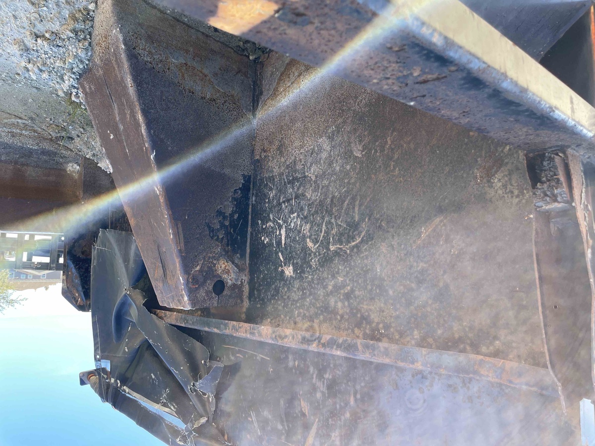 2018 Freightliner M2106-8