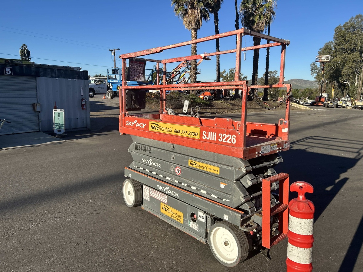 2018 Skyjack SJ3226-2