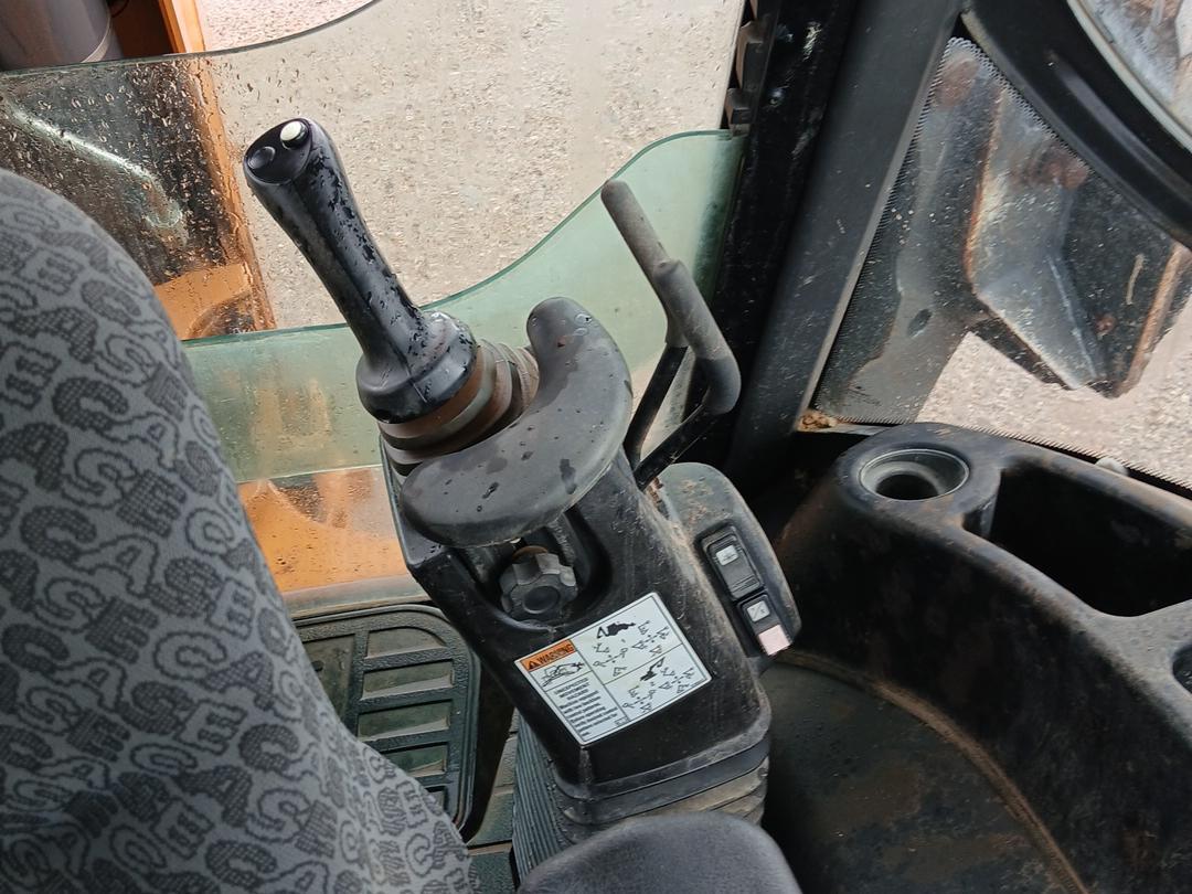 2021 Case 580N-EP-22