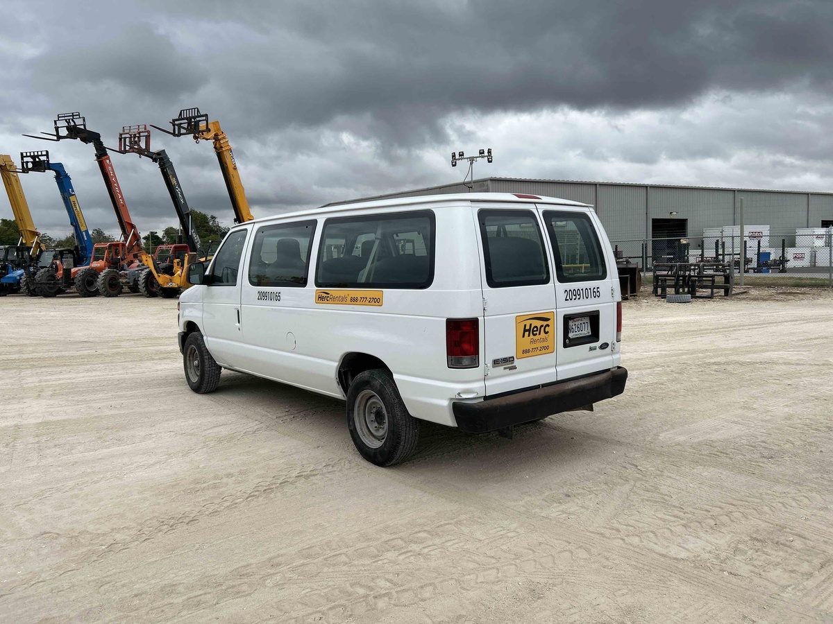 2013 Ford E150-3