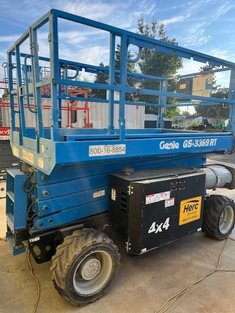 2017 Genie GS-3369 RT-4