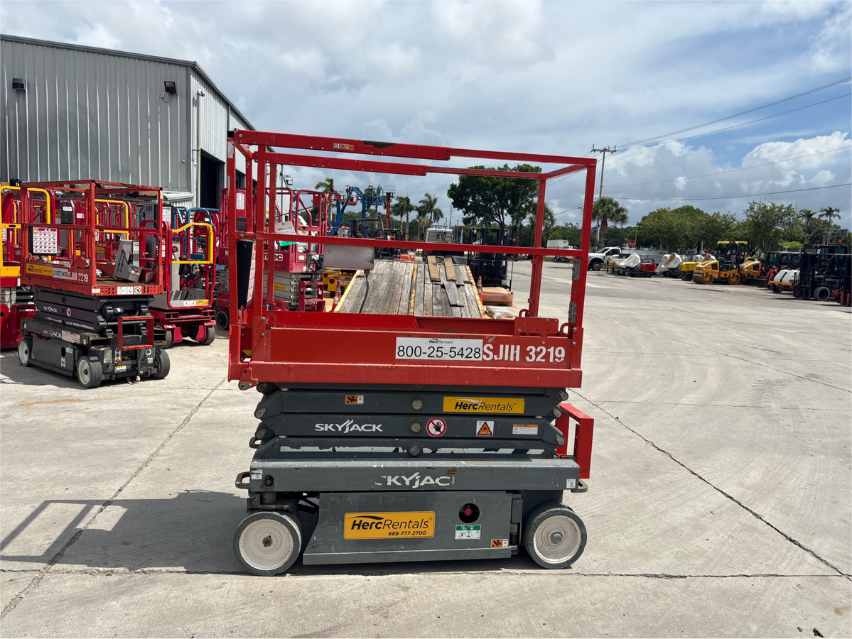 2019 Skyjack SJ3219-5