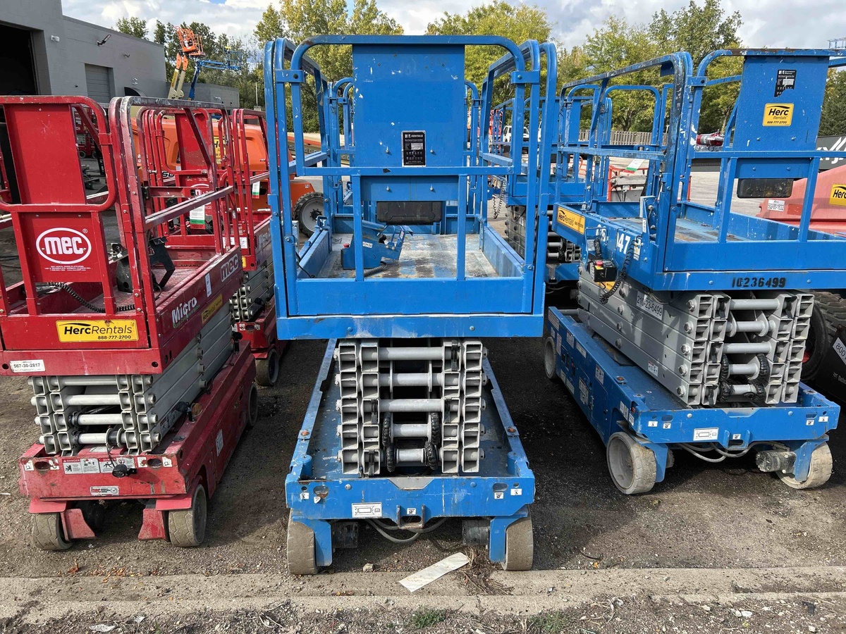 2017 Genie GS-4047-3