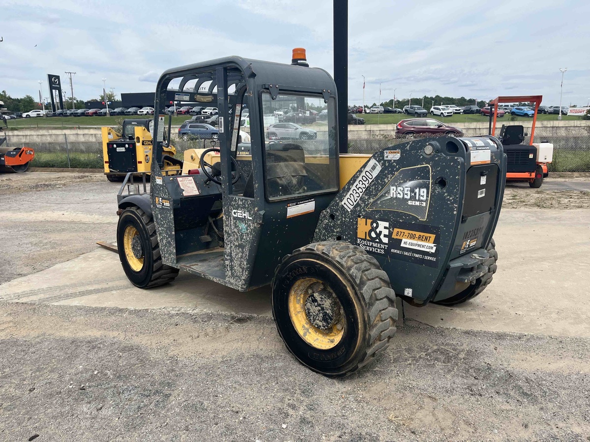 2018 Gehl RS5-19-7