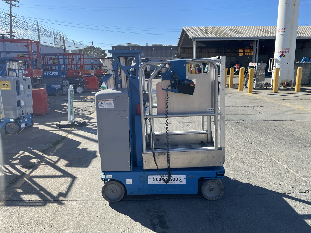 2019 Genie GR-12