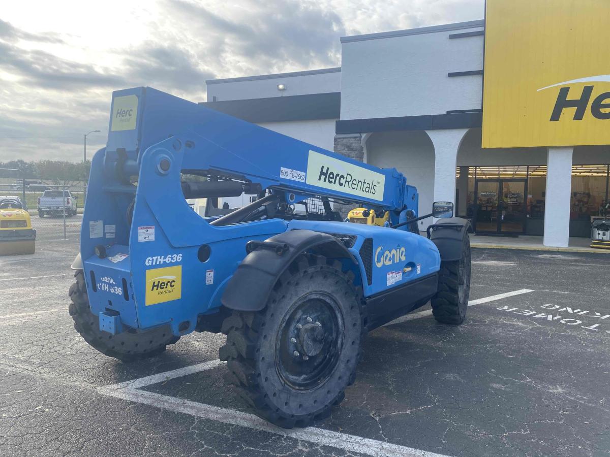 2017 Genie GTH-636