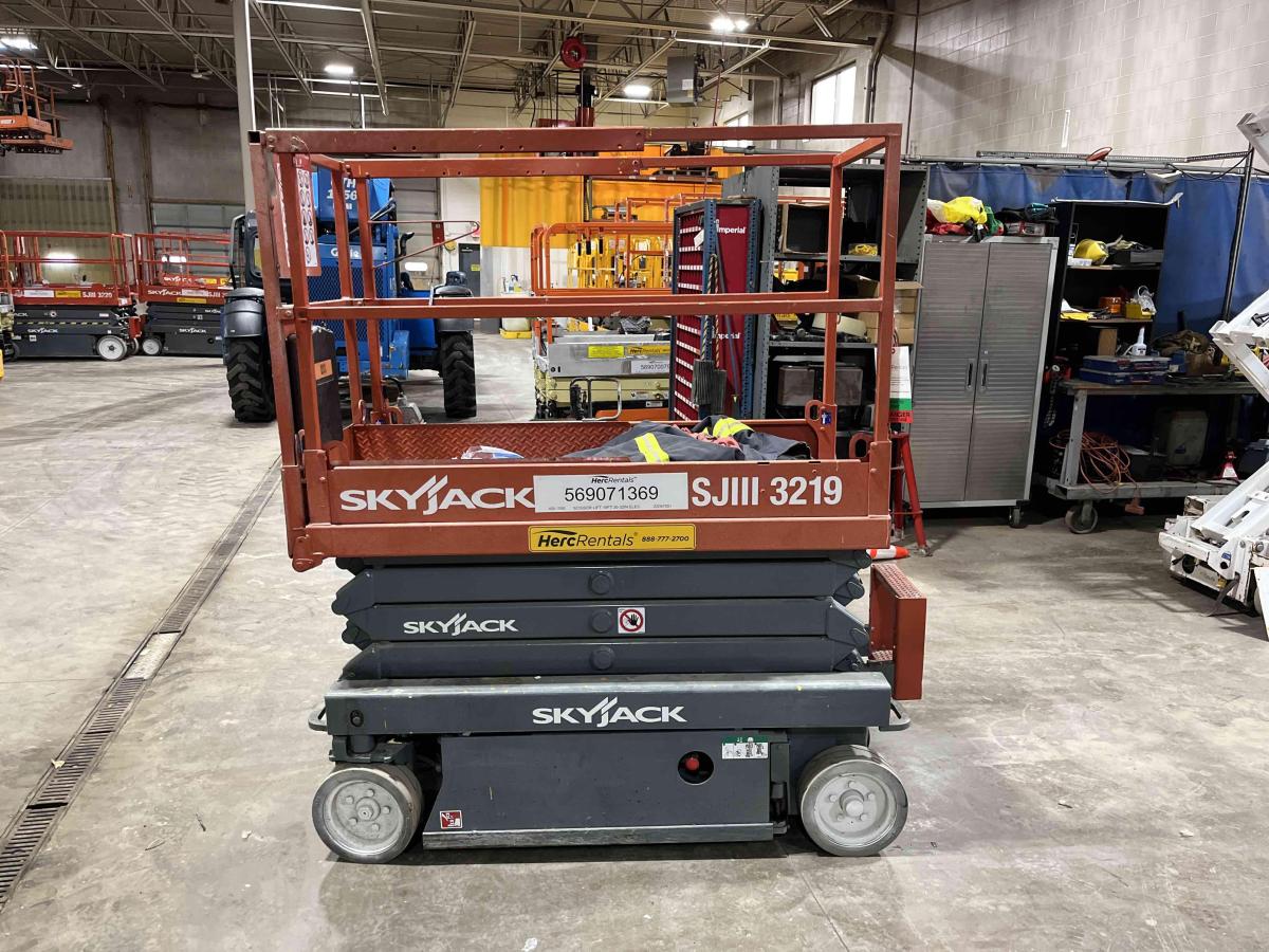 2016 Skyjack SJ3219